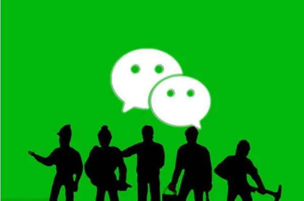 微信公众号裂变涨粉路径：从1到10万的社群接力玩法